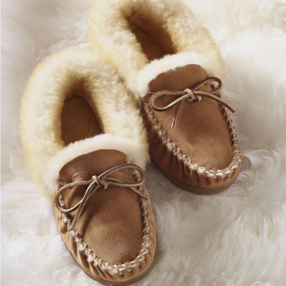 New!! Llbean slippers